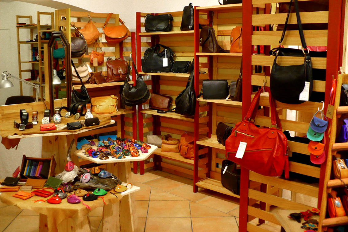 boutique Aups